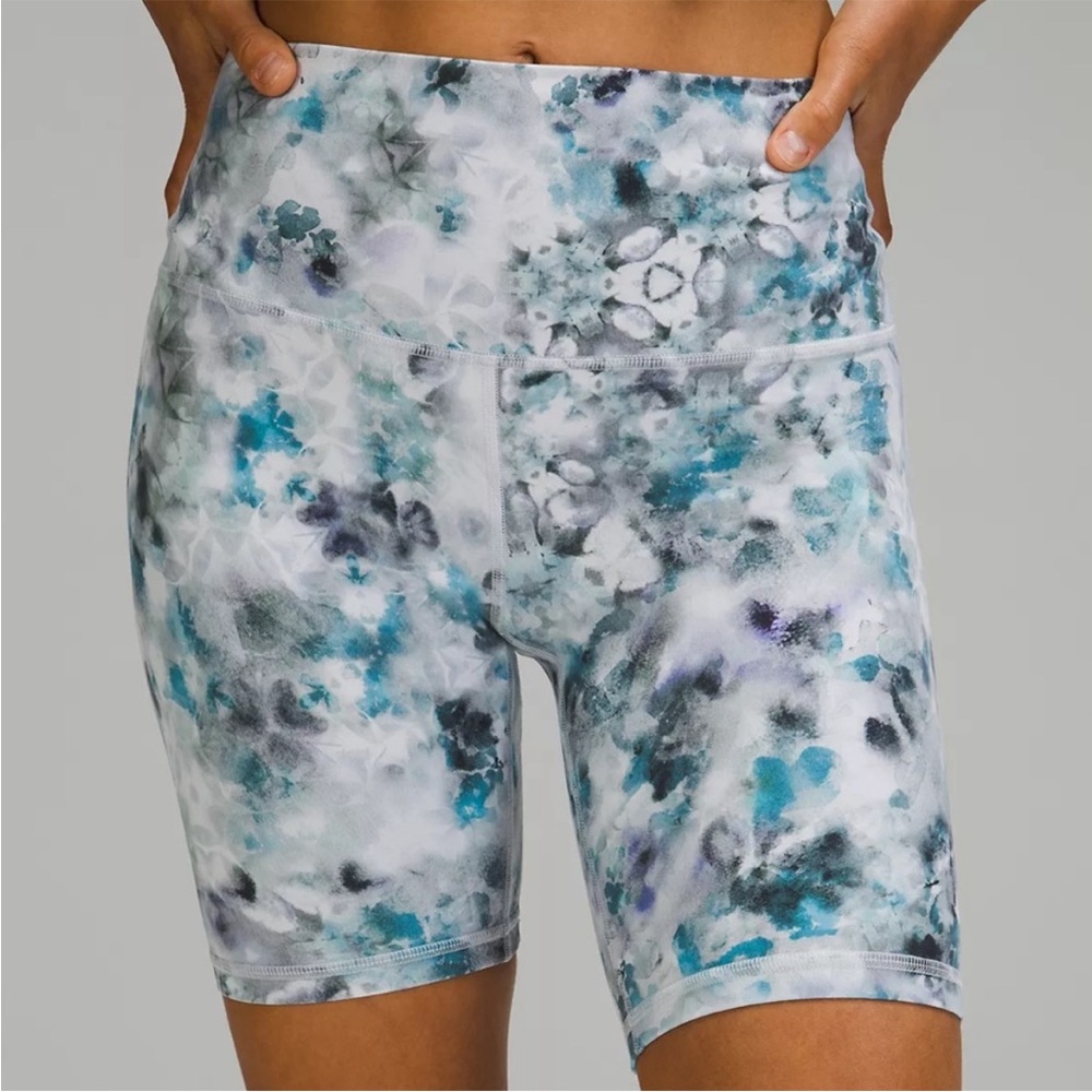Lululemon Align High Rise Shorts Size 2
